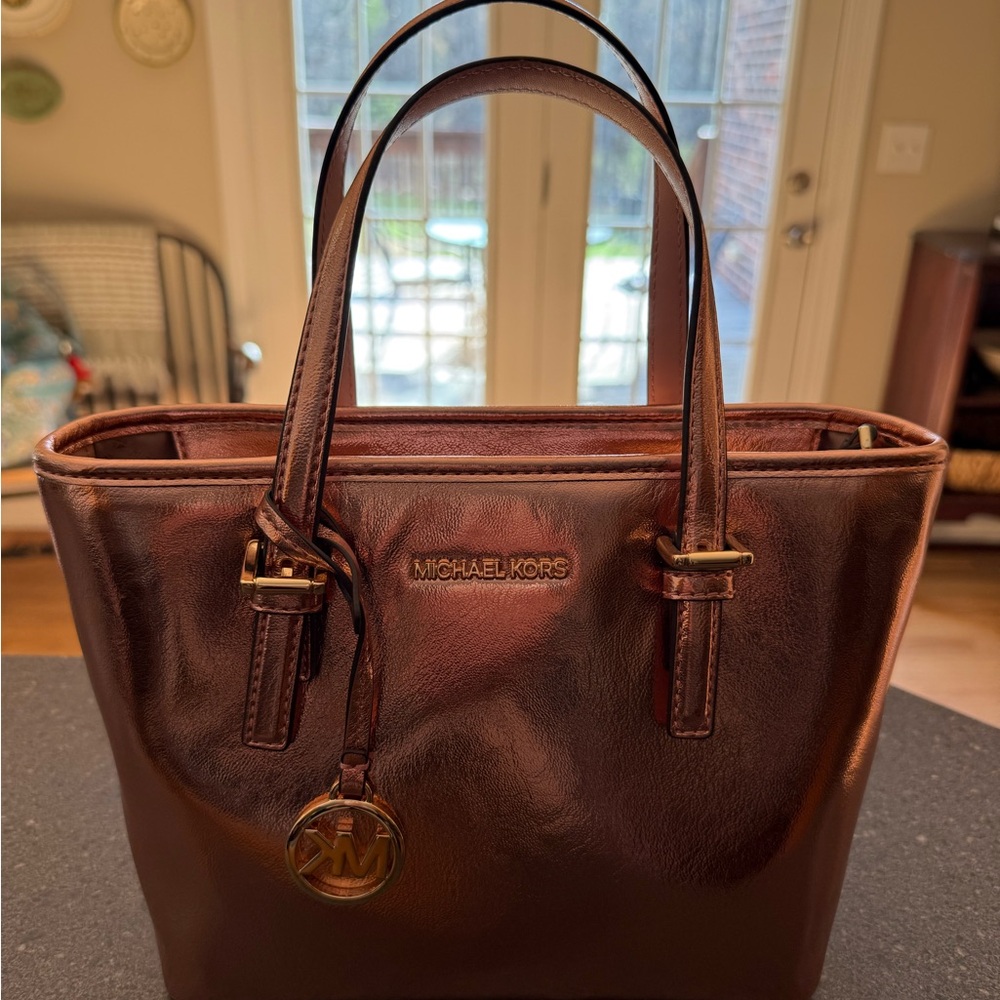 Michael Kors Shiny Copper Tote Bag - Picture 5 of 9